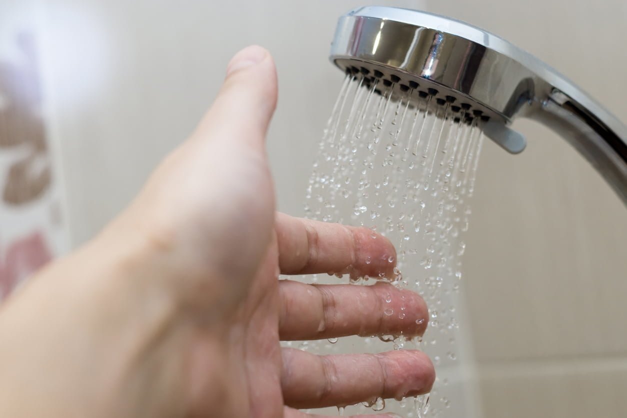 Read more about the article 5 Signs You Need Water Heater Replacement